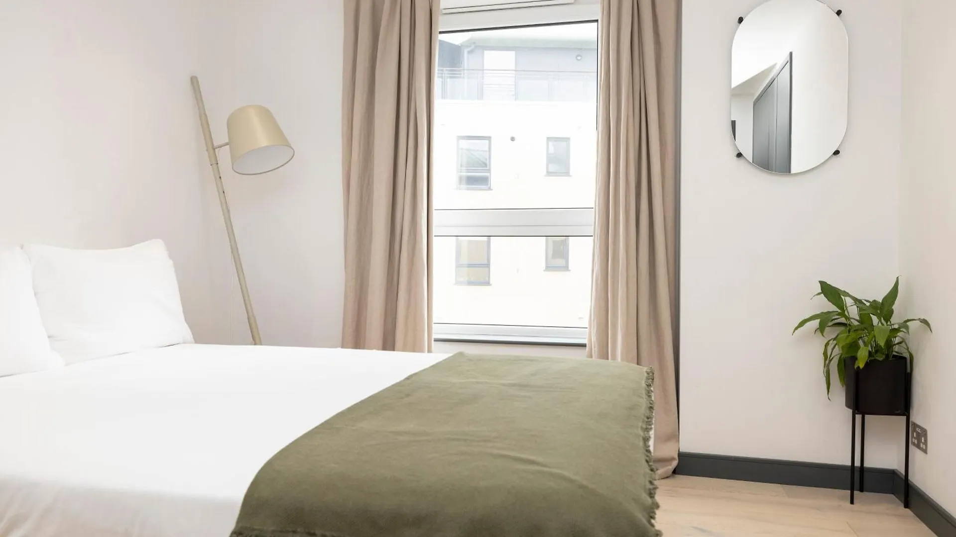 Joivy Fabulous Apartment With Bay View Terrace Edinburgh