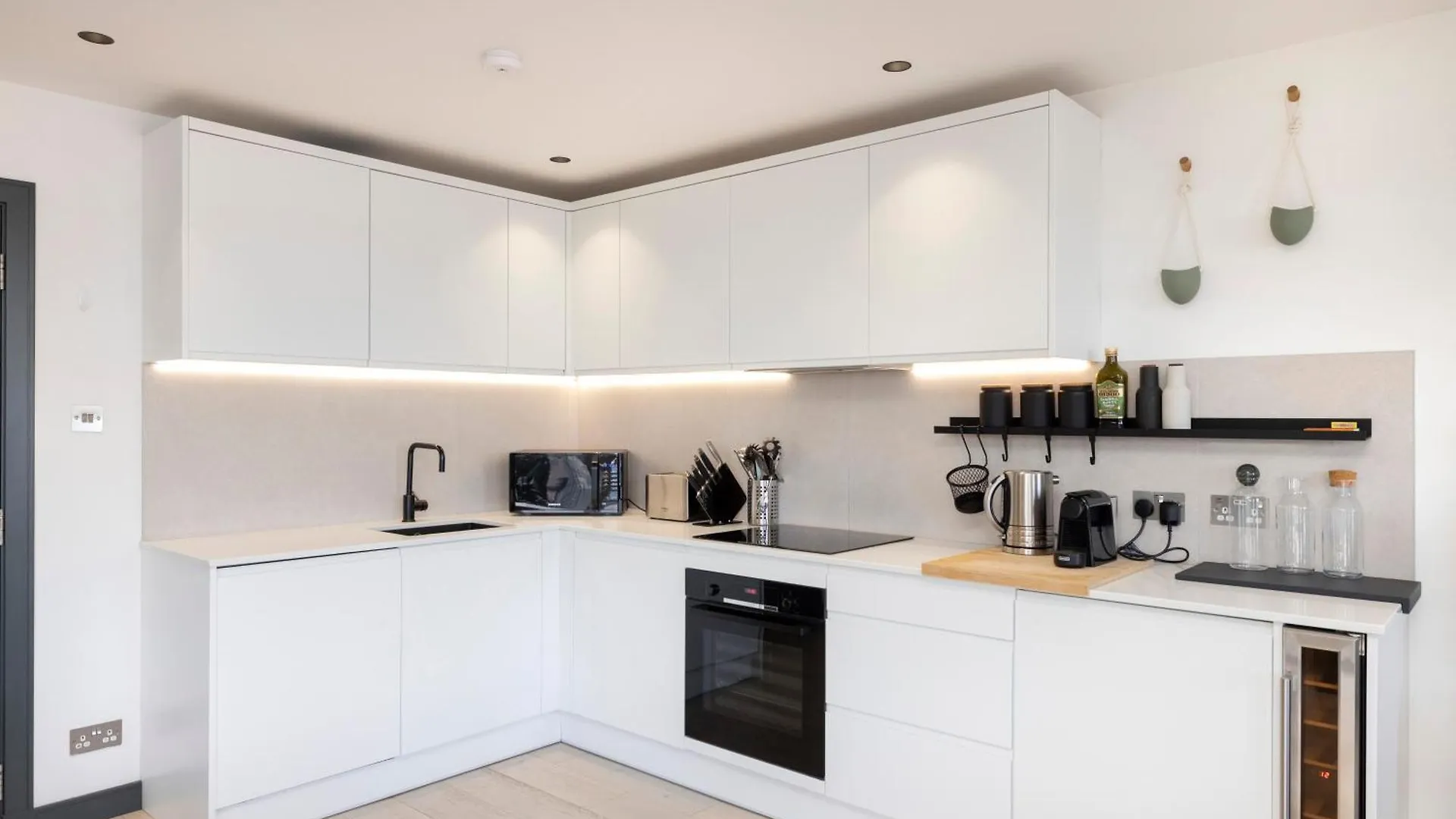 Joivy Fabulous Apartment With Bay View Terrace Edinburgh