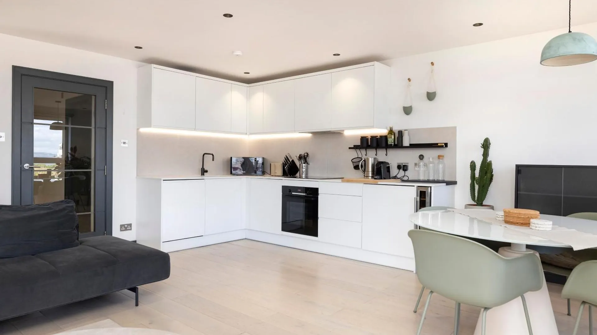 Joivy Fabulous Apartment With Bay View Terrace Edinburgh United Kingdom